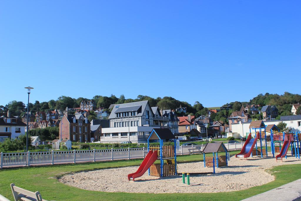 Camping Le Marqueval Pourville-sur-Mer Exterior foto