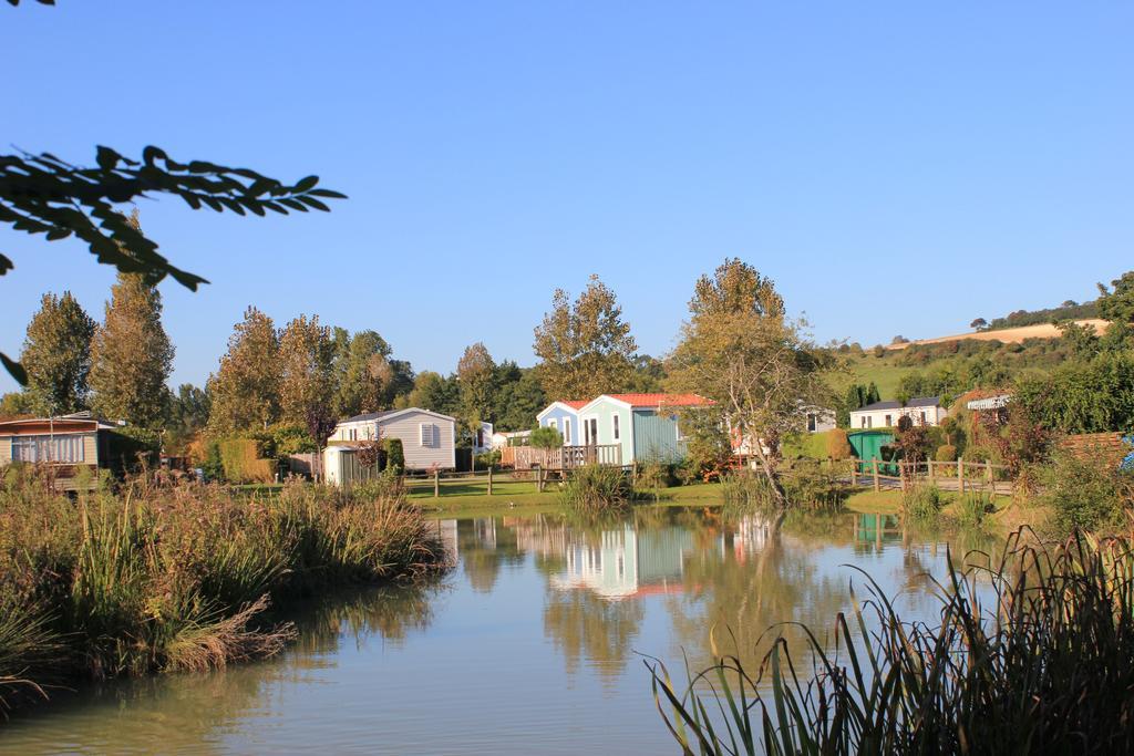 Camping Le Marqueval Pourville-sur-Mer Exterior foto