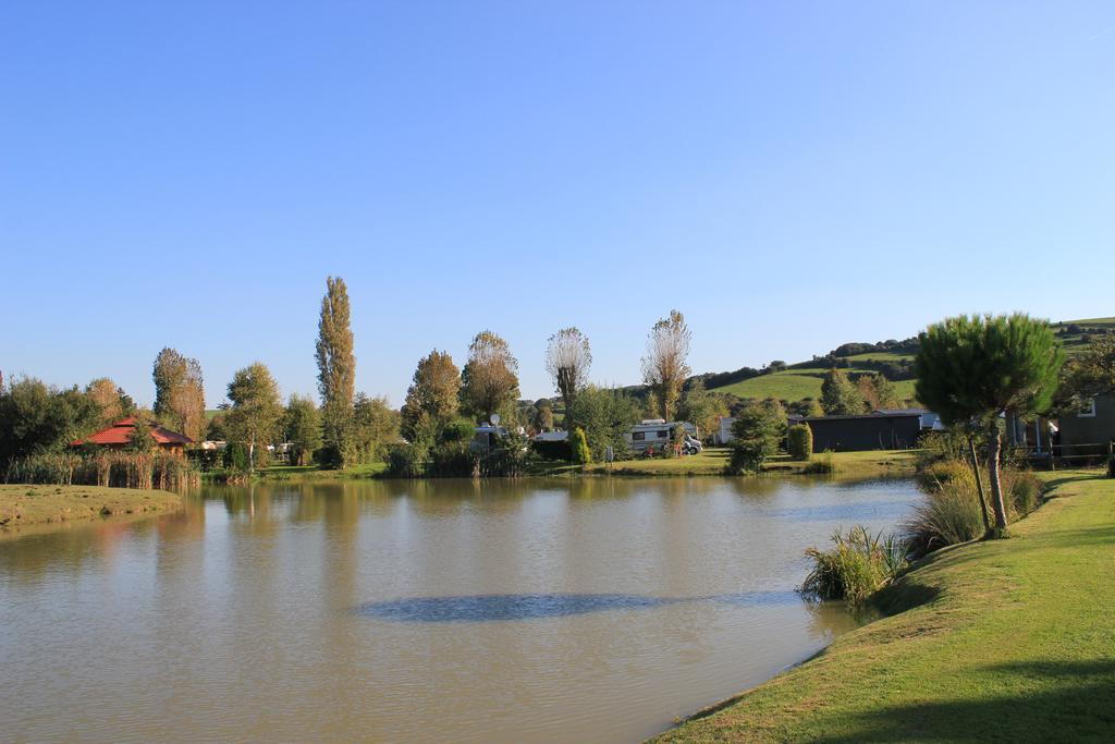 Camping Le Marqueval Pourville-sur-Mer Exterior foto